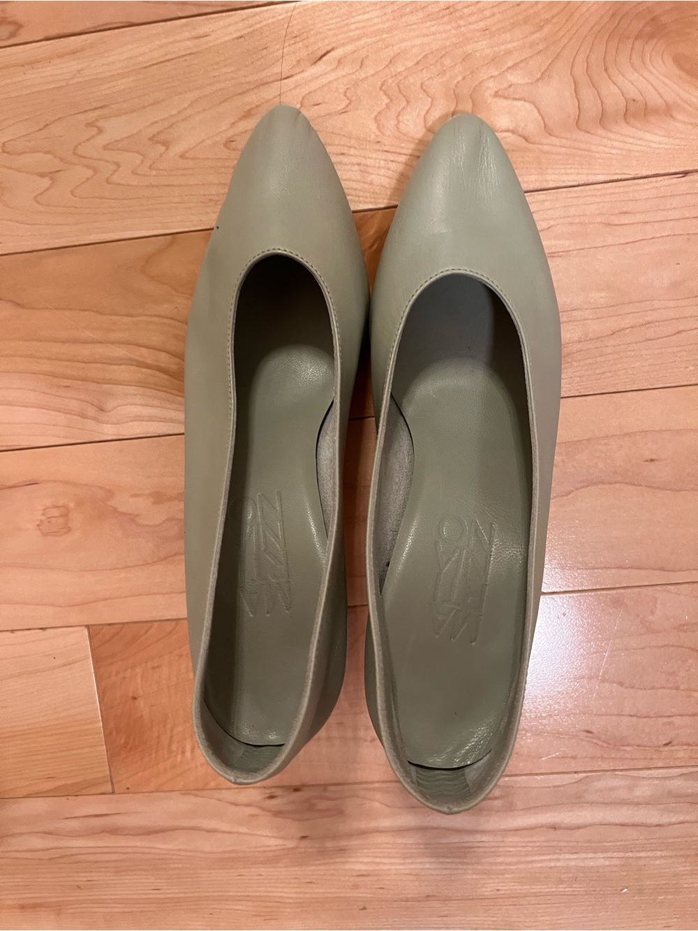 NEW Martiniano Party Pump Women’s in Sage Green size 36